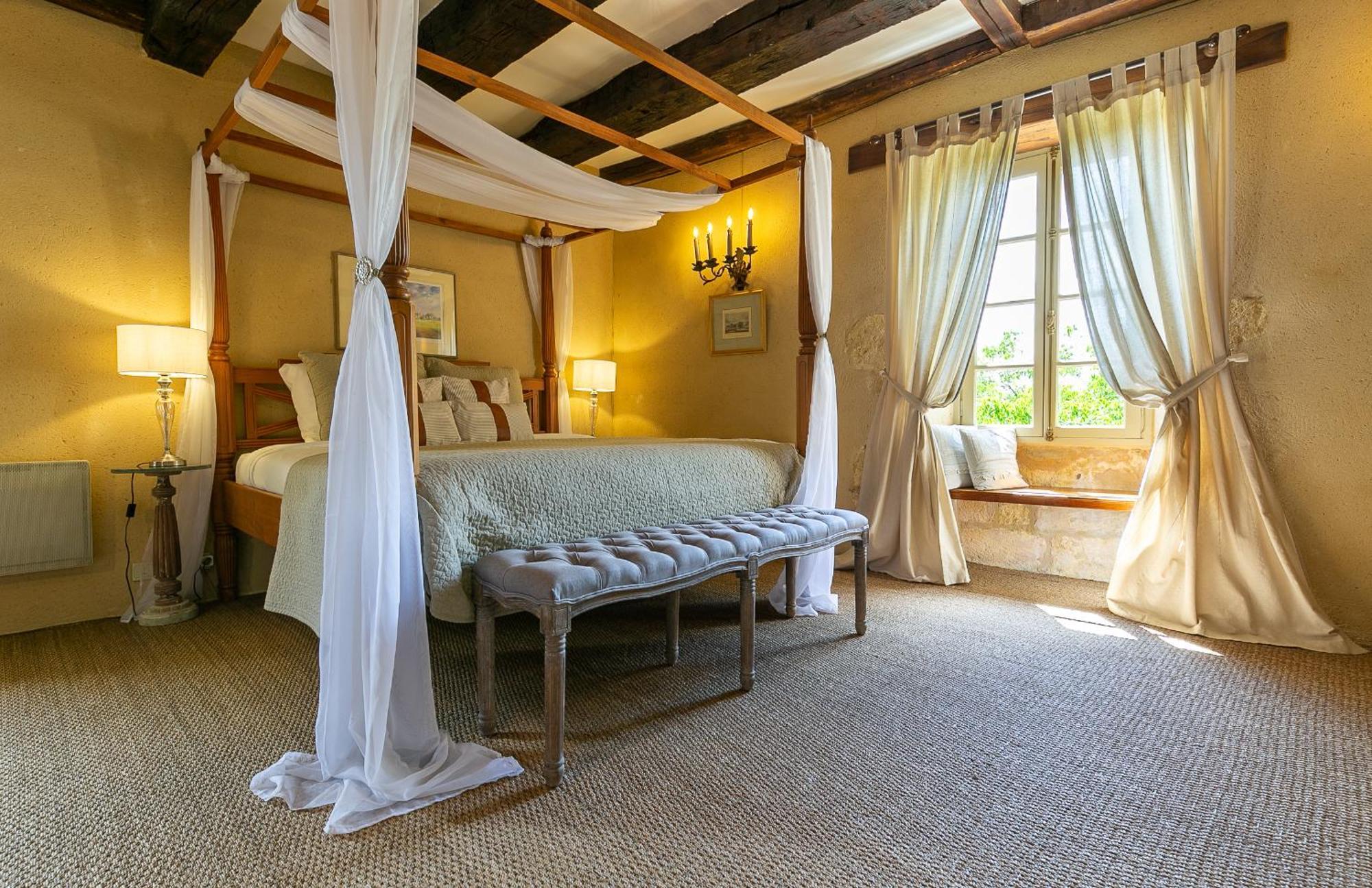 La Maison Louverie Pontours Extérieur photo