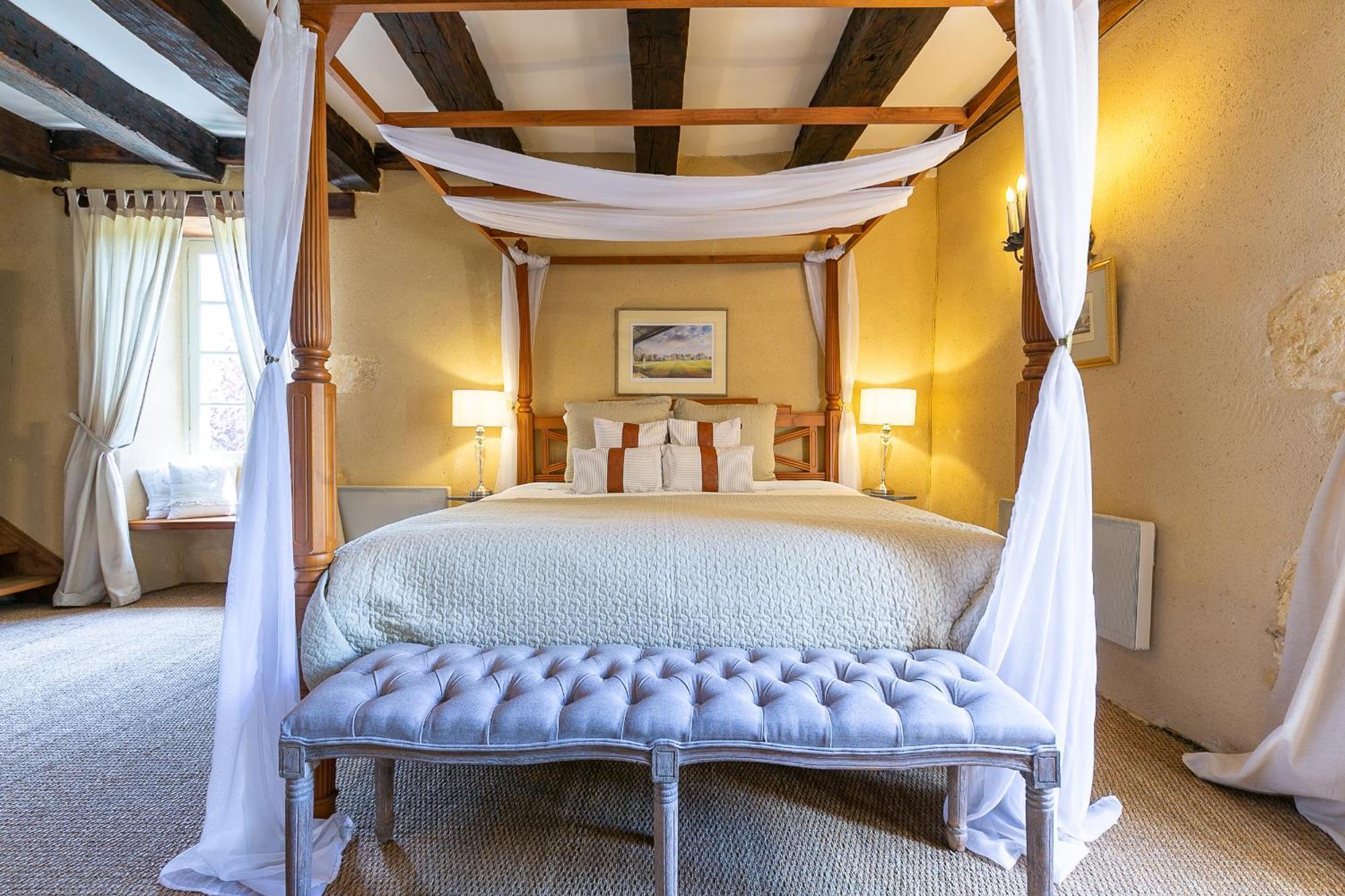 La Maison Louverie Pontours Extérieur photo